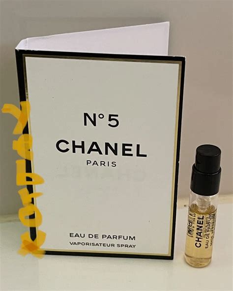 chanel 5 buy canada|chanel no 5 sample size.